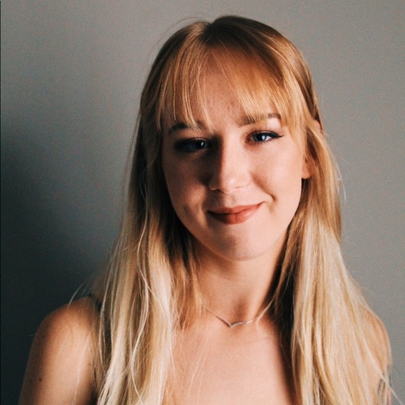 Meet your Posher, Jocelyn - Picture 1 of 1